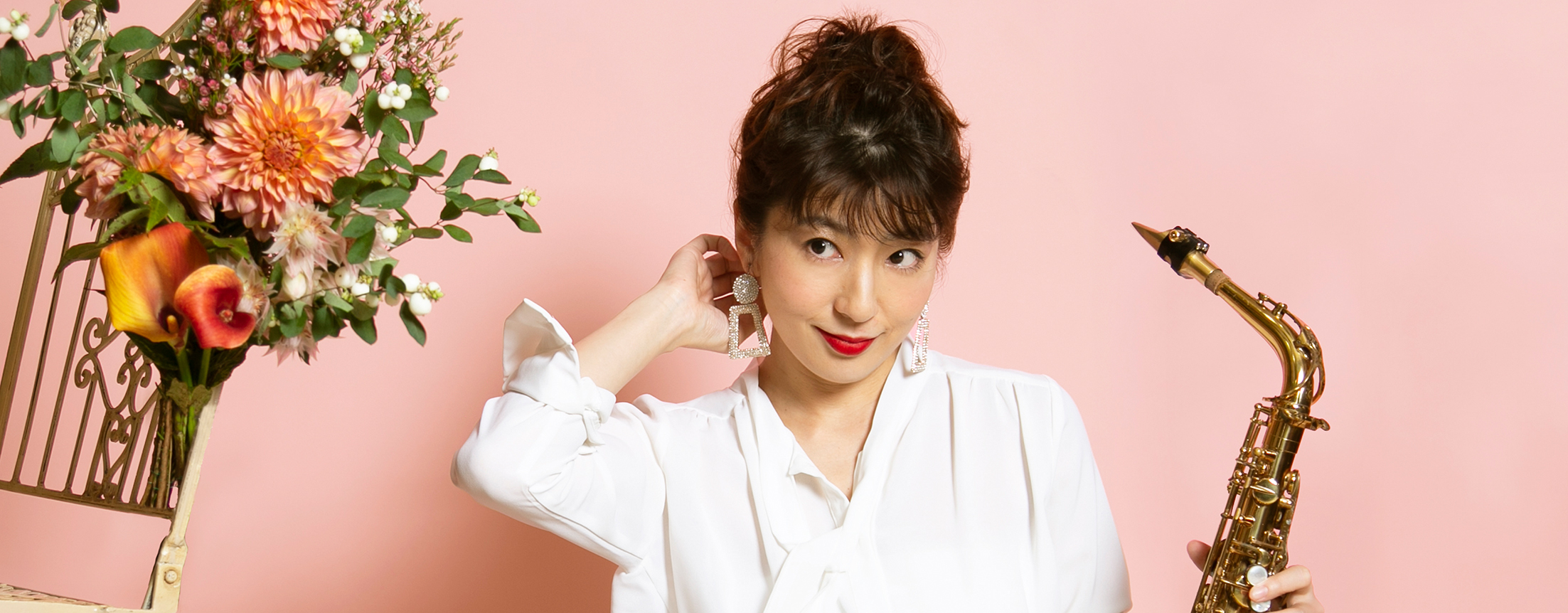 【2/9】小林香織「ＮＯＷ　ａｎｄ　ＦＯＲＥＶＥＲ」発売記念インターネットサイン会